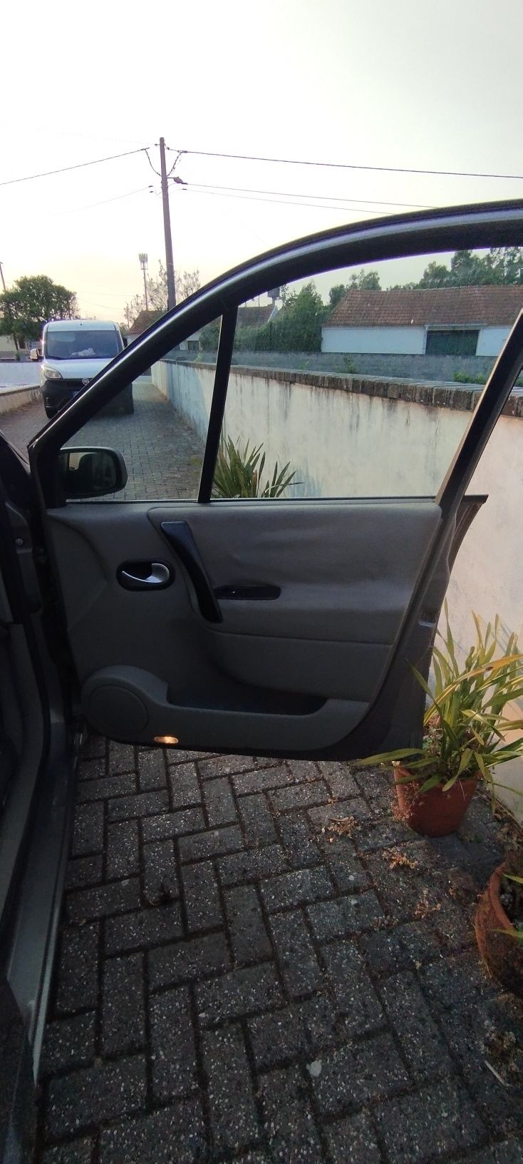 Renault Scenic 1.9 DCI