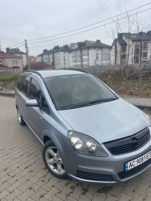 Продам opel zafira b 1.9