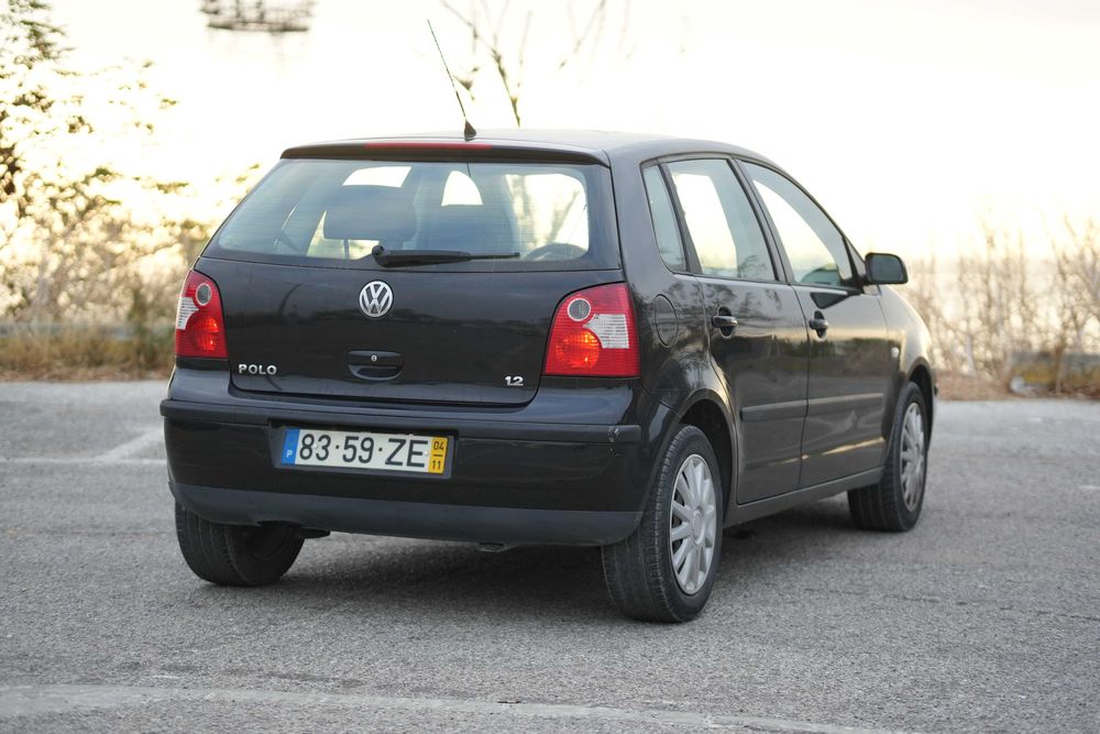 Volkswagen Polo 2004 1.2 Gasolina usado, bom estado