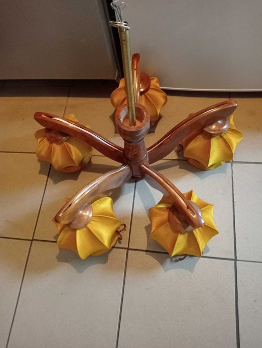 stara lampa pięcioramienna z drewna solidnego mocnego