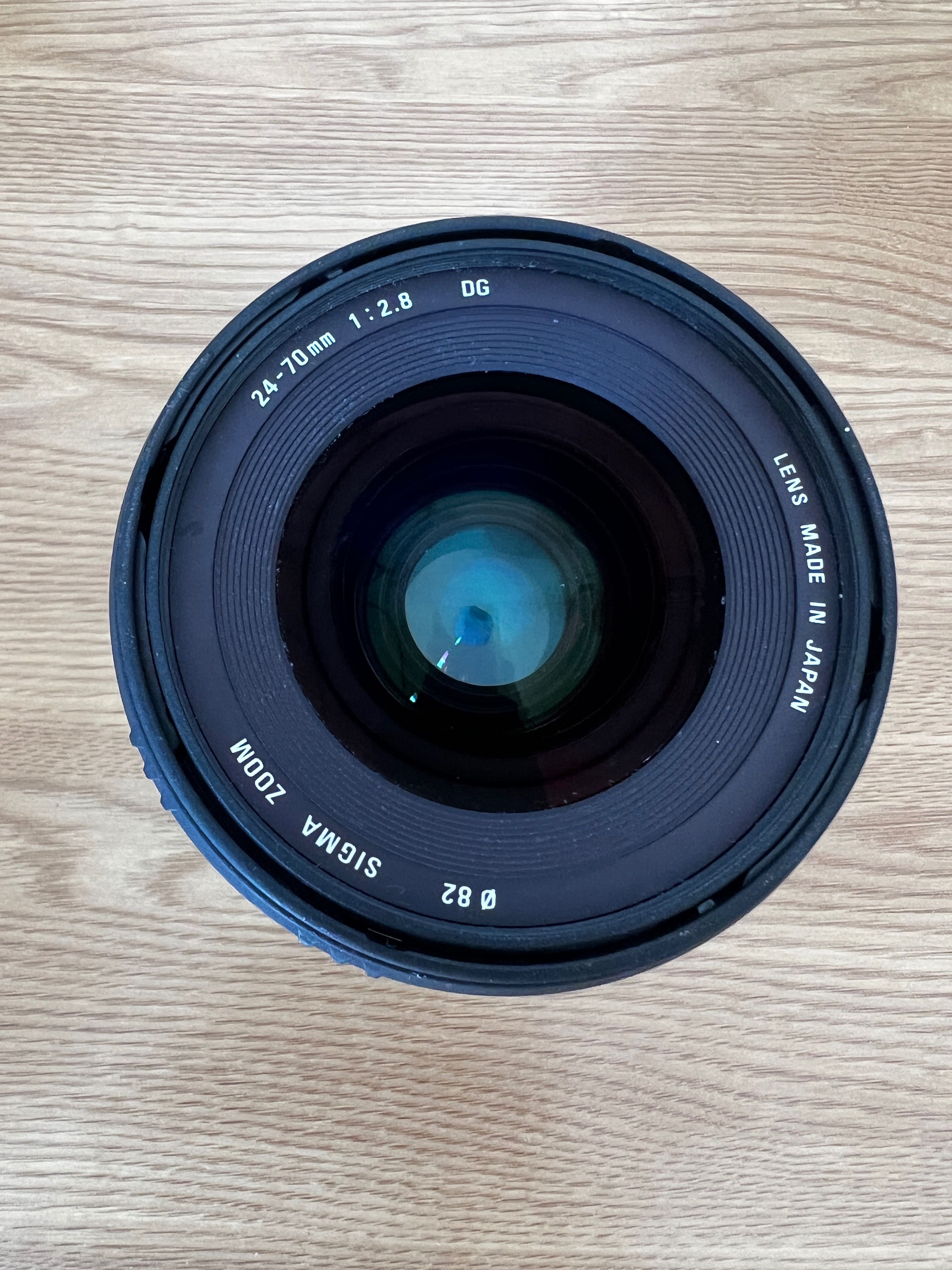 Lente SIGMA 24-70 mm 1:2.8