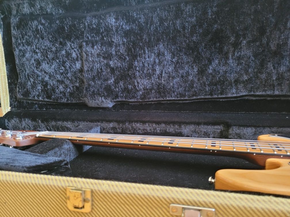 Bas Sire Marcus Miller v5 + fralin + hard case