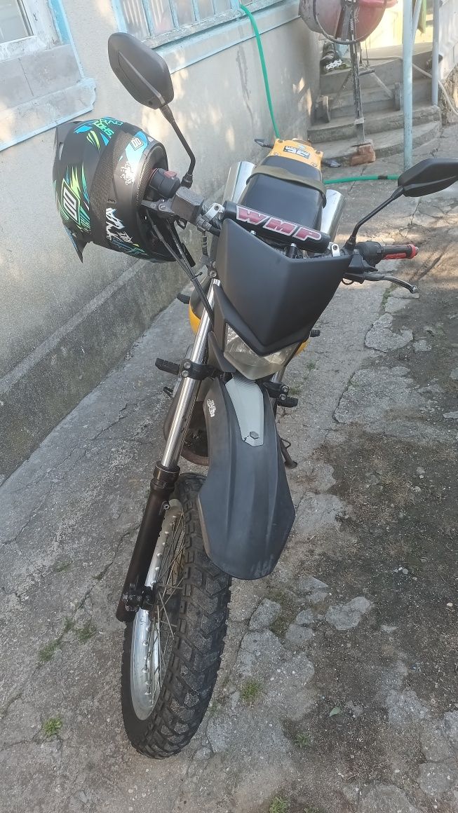 Ендуро-мотоцикл Honda LSR 650, ціна до кінця цього місця.
