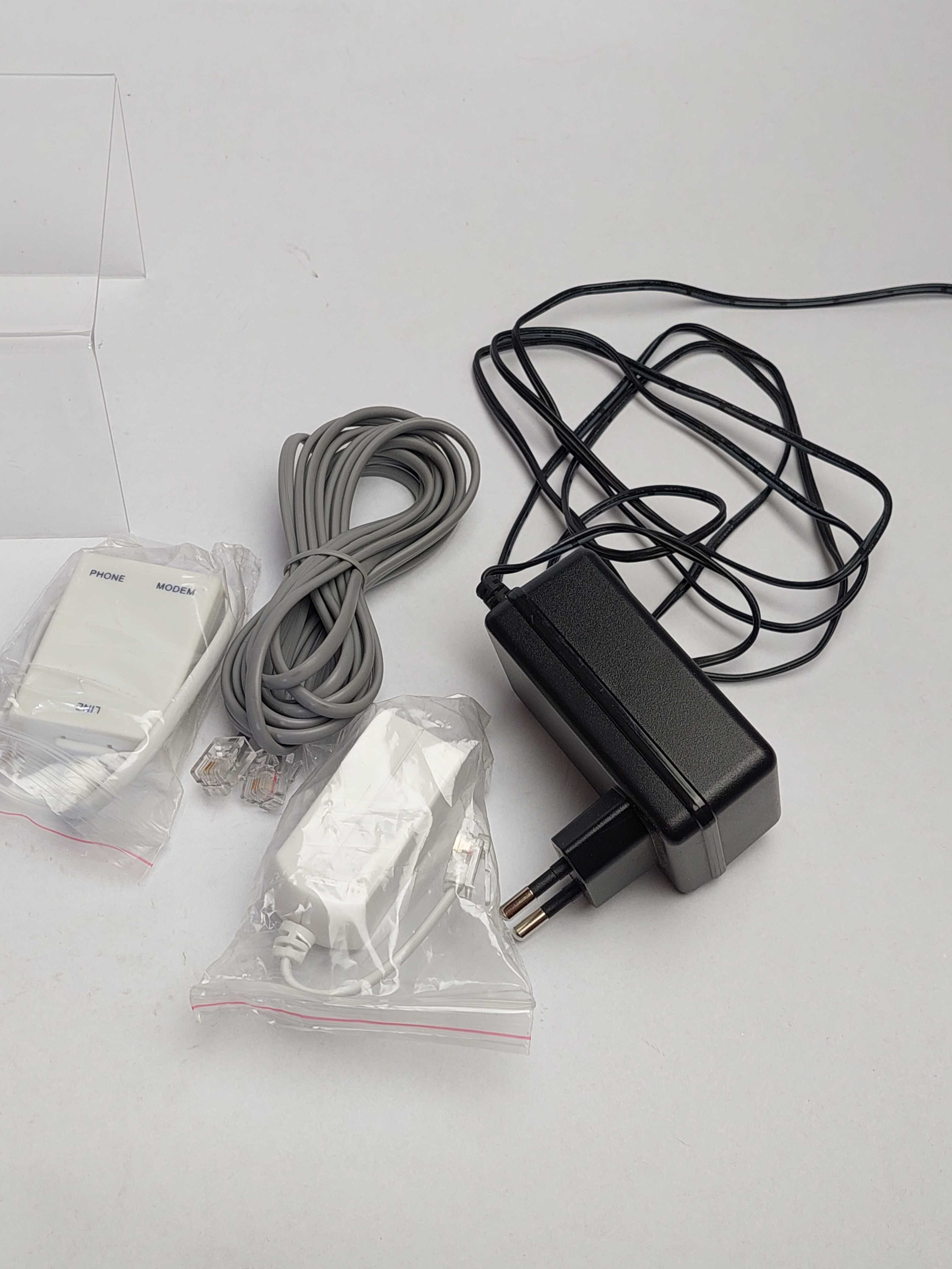 Router , modem  Asmax  AR- 1004 g