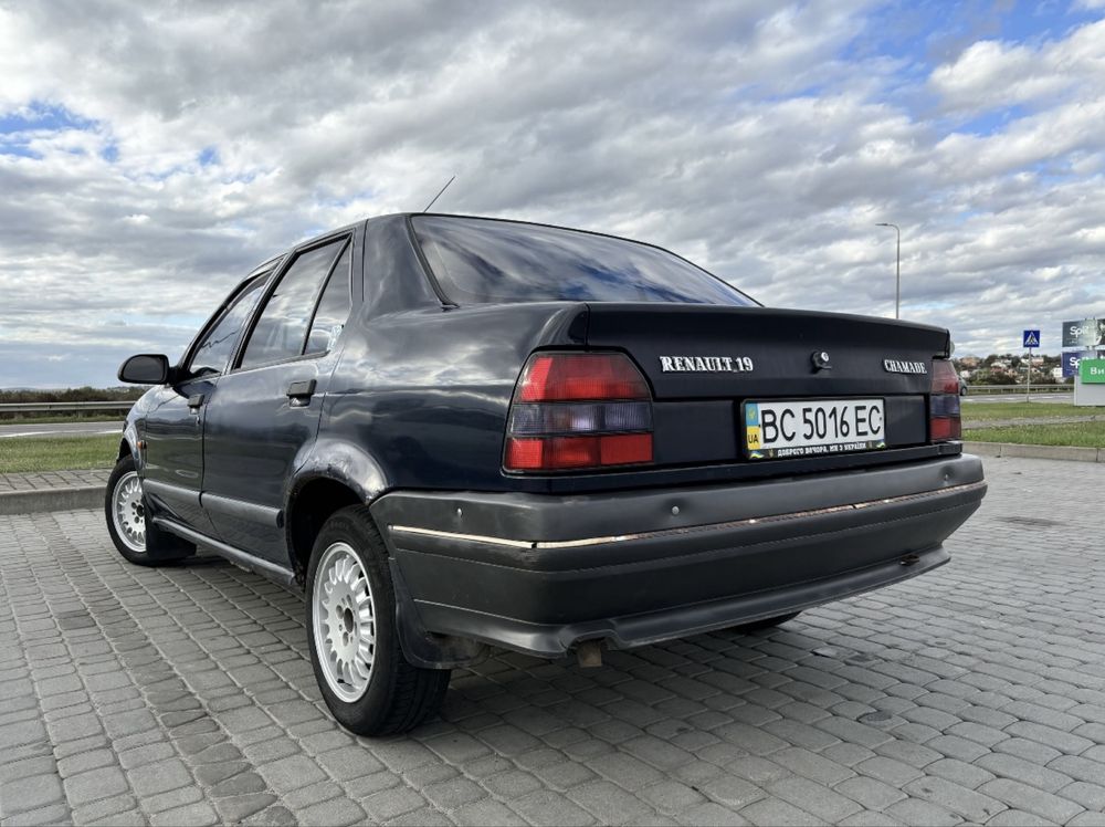 Продам Renault 19 Chamade Рено 19