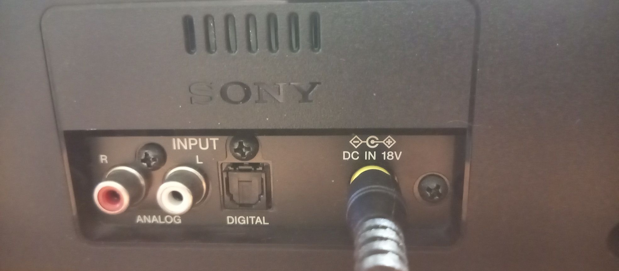 Sony CECH-ZVS1E Surround Sound System