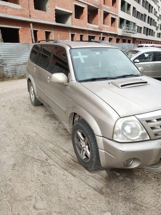 Продається Suzuki Grand Vitara 2004 р 2.0 дизель на механіці.