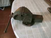 Antigo torno oliva