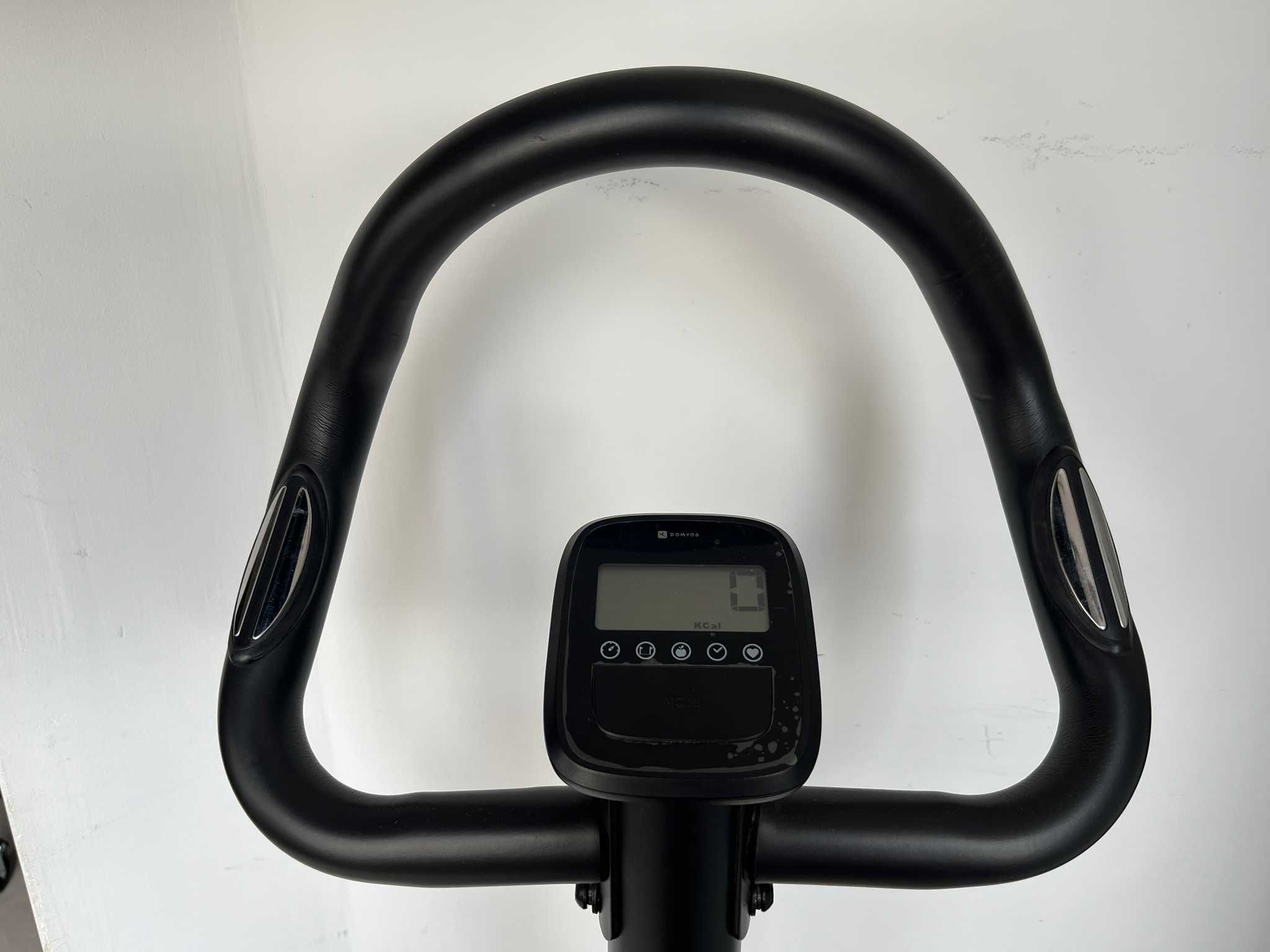 Bicicleta Estática Decathlon - Modelo Domyos Essential 2 04
