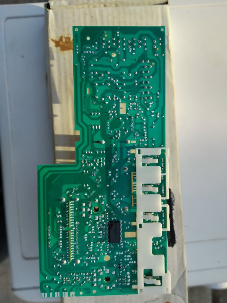 Плата управления стиральной машины Indesit C00143067, C00118978