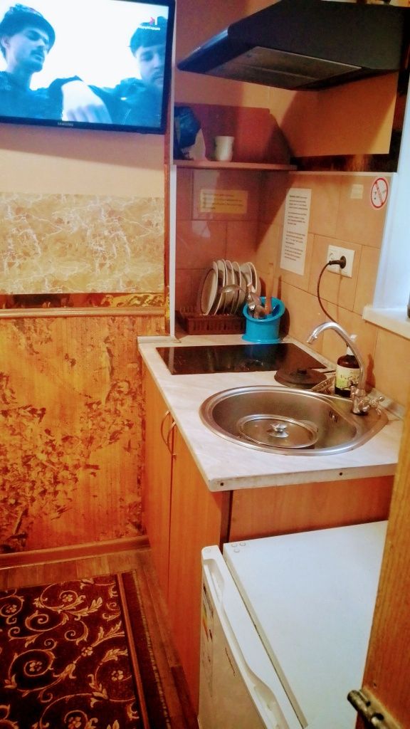 Небольшая студия Соборная, Макдональдс, 1 кравать+кресло, WI-FI, доки