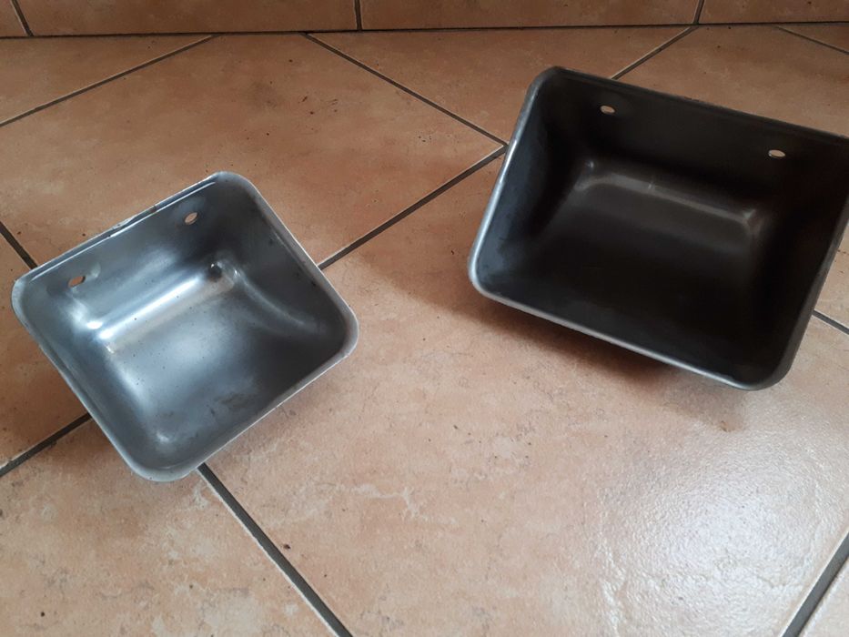 Kubełki pasy czerpaki metalowe kubełki