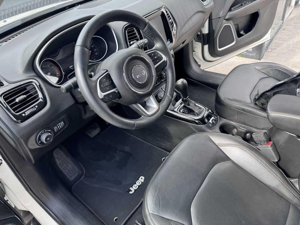 Продам Jeep compass limited 2019