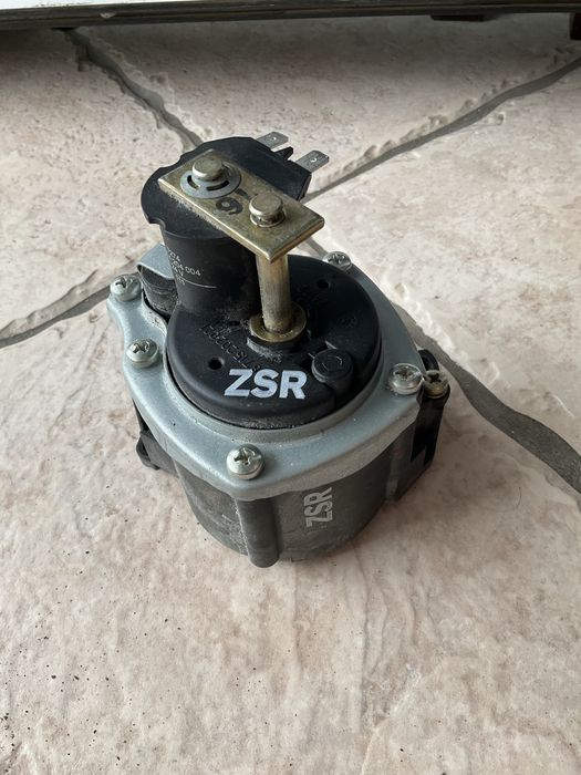 Zawór trójdrożny Junkers Bosch ZSR Junkers ZWR 24-3 Zawór trójdrożny