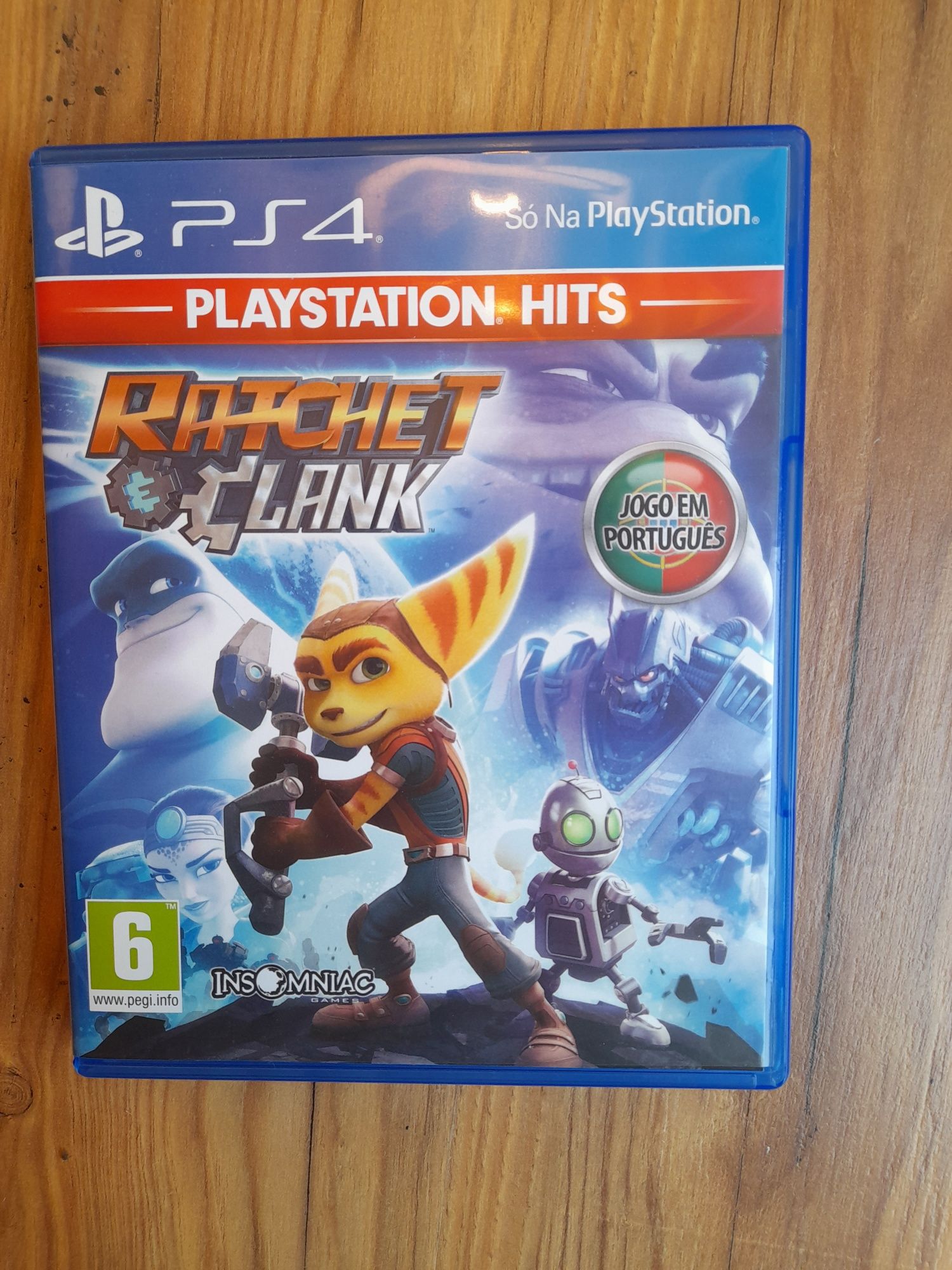 Três Jogos para PS4 caixa original. Preço total 20€.