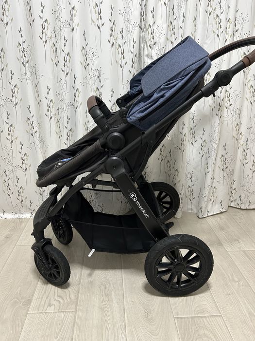 Коляска Kinderkraft 2 в 1