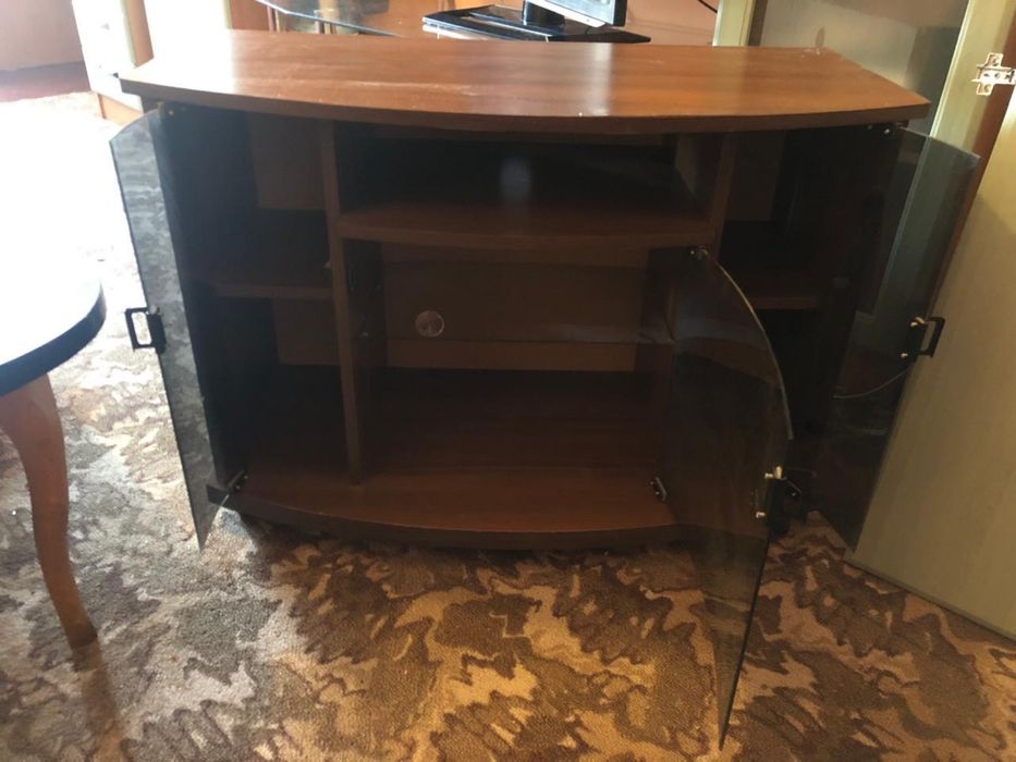 Тумба під телевізор