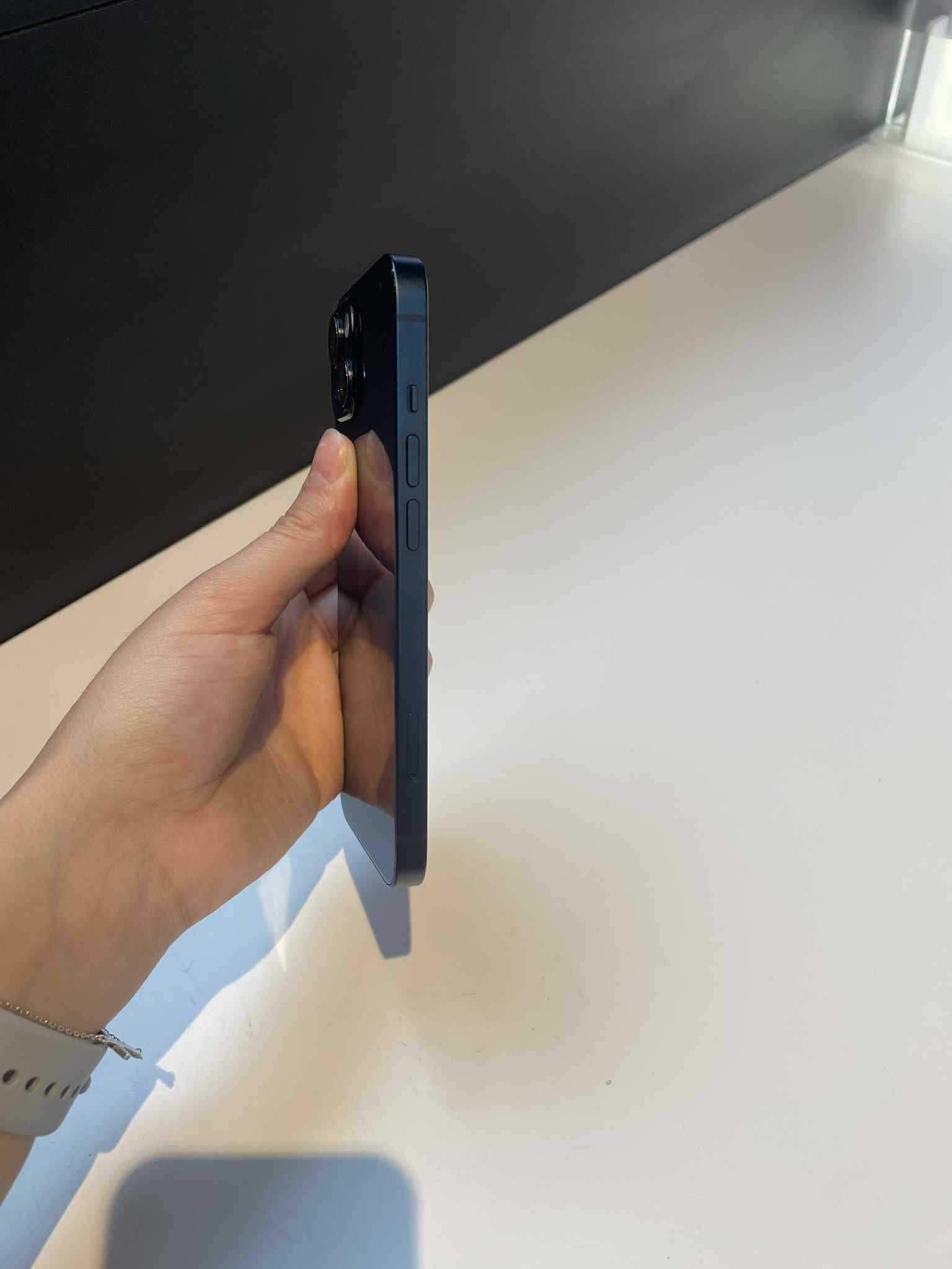 iPhone 13 128 GB Midnight | okazja | gwarancja 24 miesiące