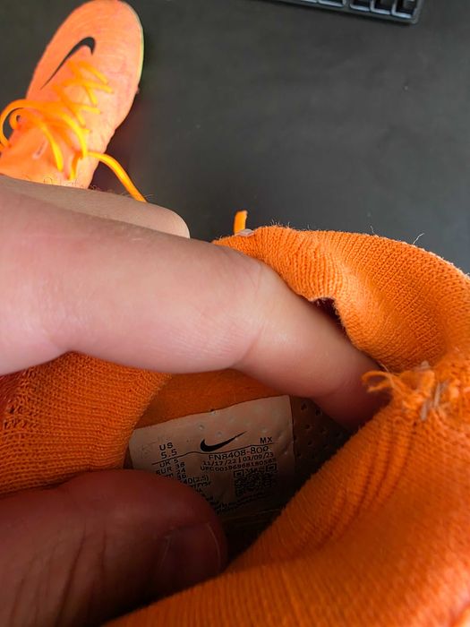 Бутси дитячі б/в NIKE PHANTOM LUNA ELITE FG FN8408-800 EUR38 24см