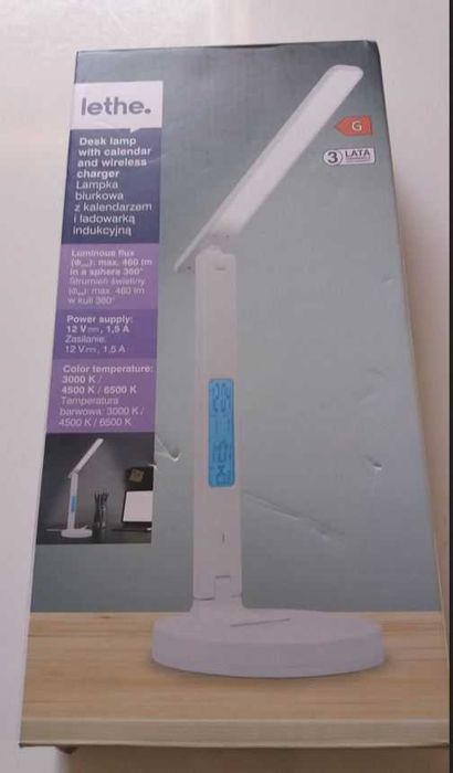 Lampka biurkowa z kalendarzem i ładowarką indukcyjną Lethe