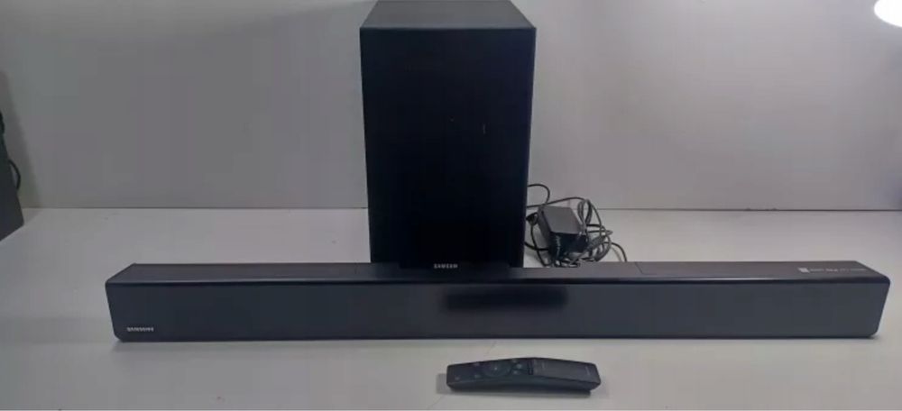 Soundbar Samsung hw-M550 kable w zestawie