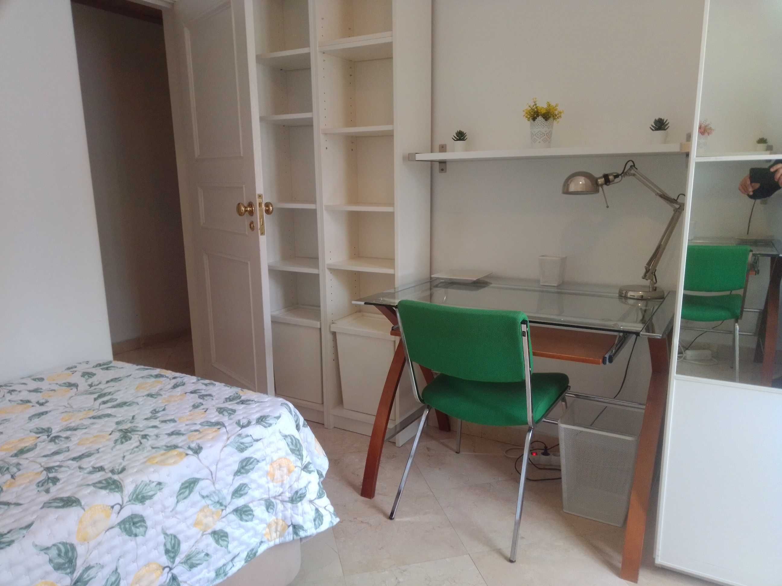 Quarto Duplo Estudantes ISA  ISEG  Nova SBE Fac Arquit Veter. ISCSP