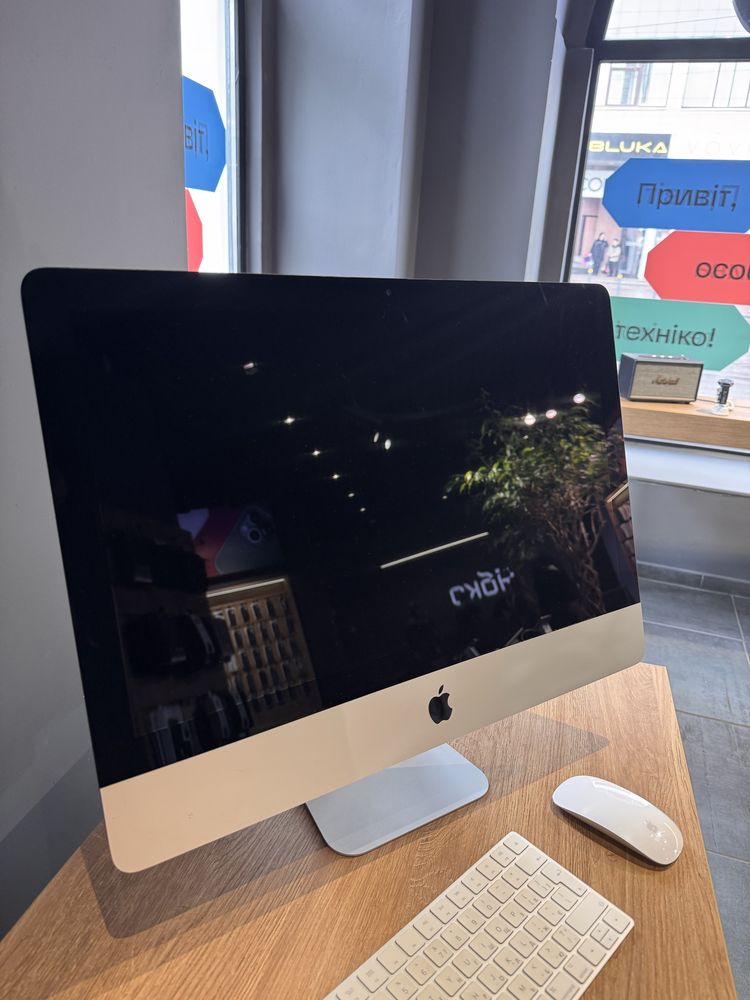 iMac 21.5 MK142 used 2015