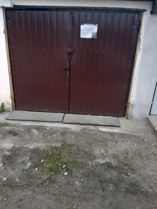 Garaż murowany przy Zakładach Mięsnych