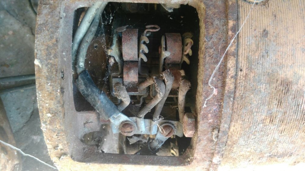 Эл двигатель с кары