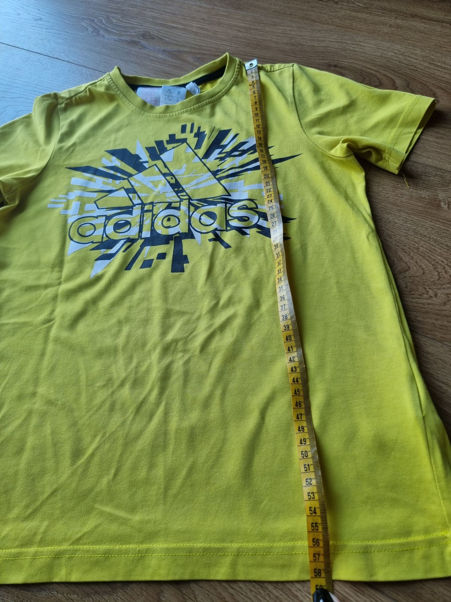 T-shirt adidas 152