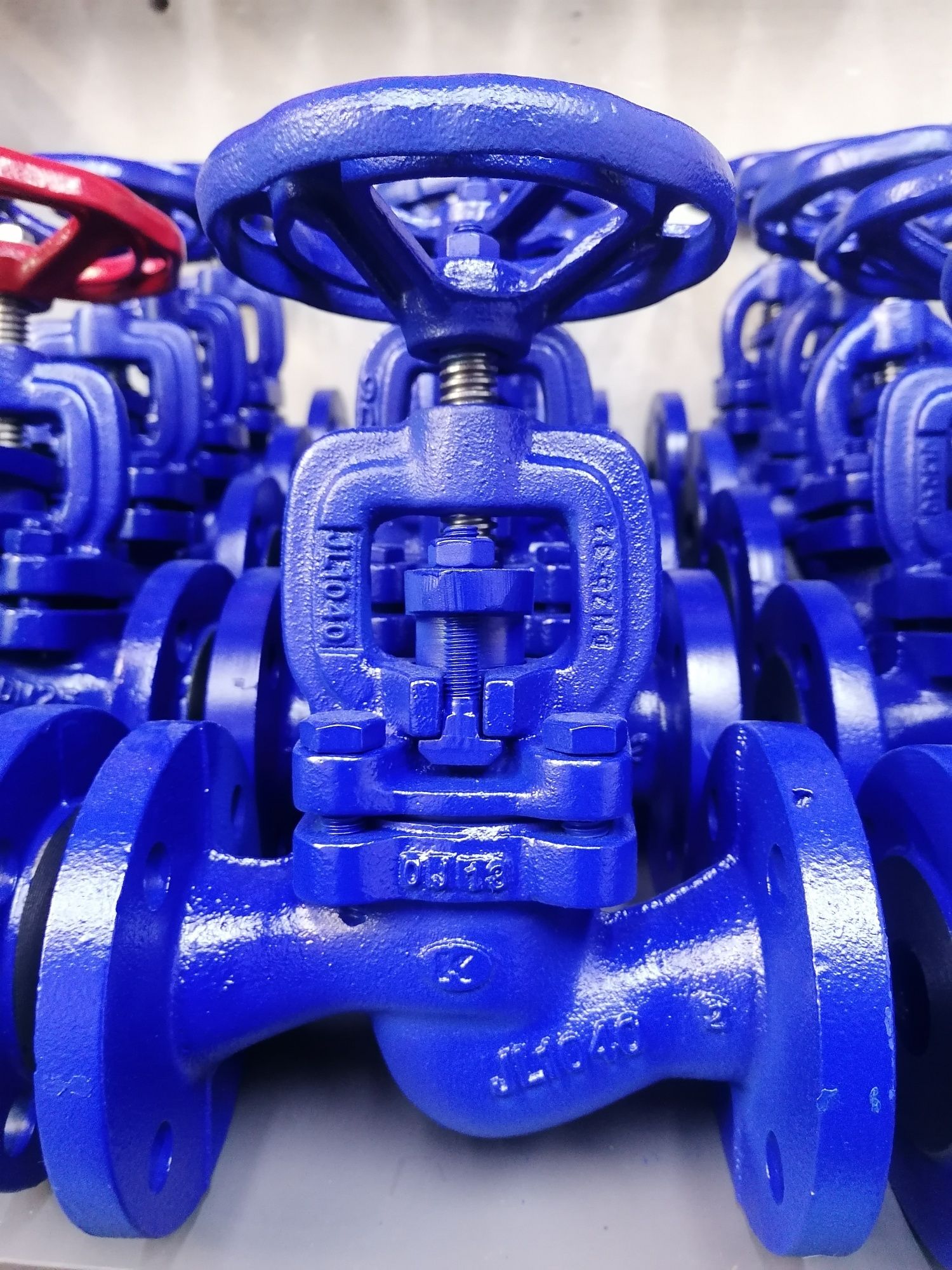 Zawór dławicowy FIG.215 Zetkama DN-25 PN-16 zawór zaporowy kołnierzowy