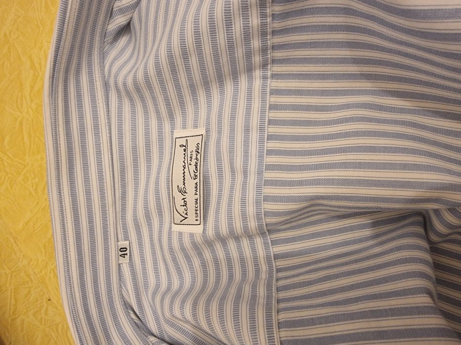 Camisas de varias marcas