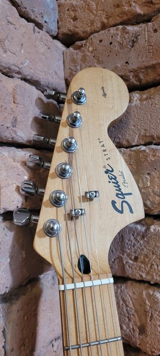 Fender Squier Hello Kitty 2006 rok full oryginał