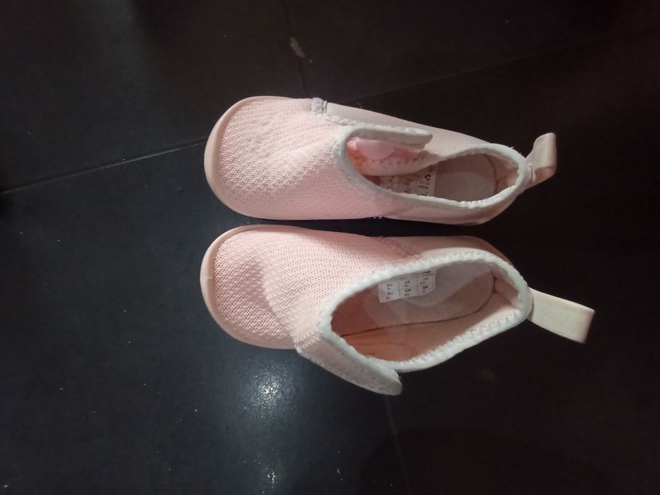 Buty domyos rozm. 24