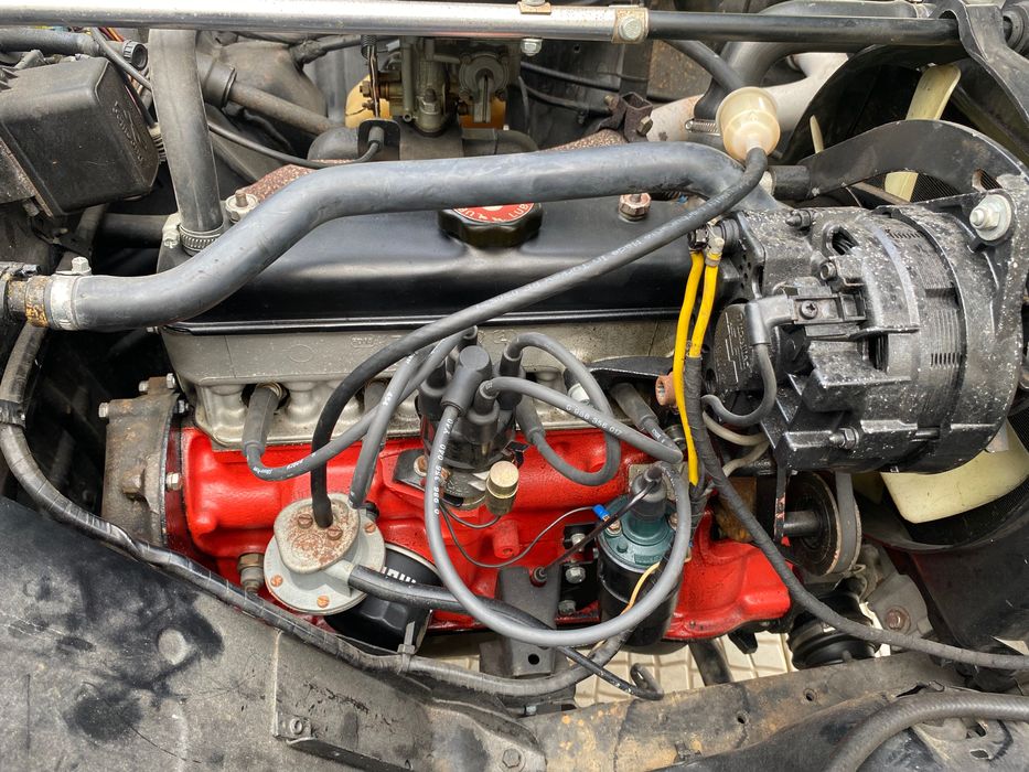 4l completamente restaurada (vendo apenas por trabalhar no exterior)