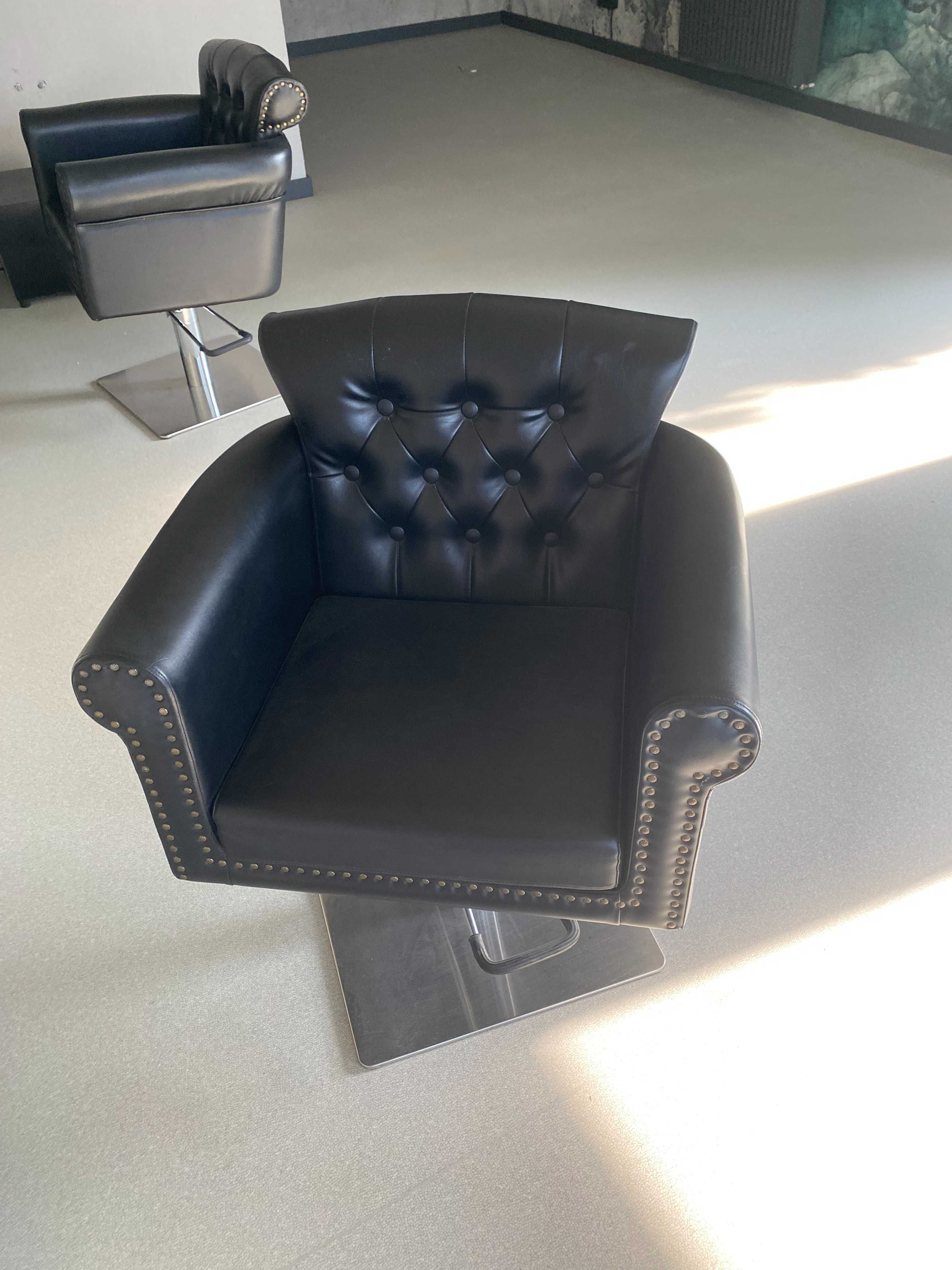 Fotele fryzjeskie  firmy Gabbiano