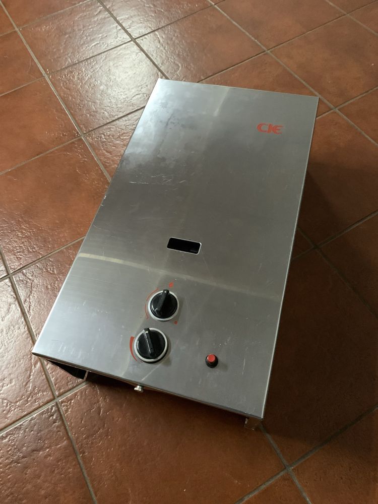 Esquentador Universal Inox a gás (Cie)