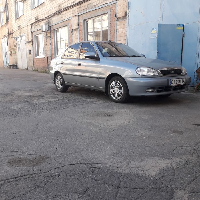 Автомобіль заз ланос