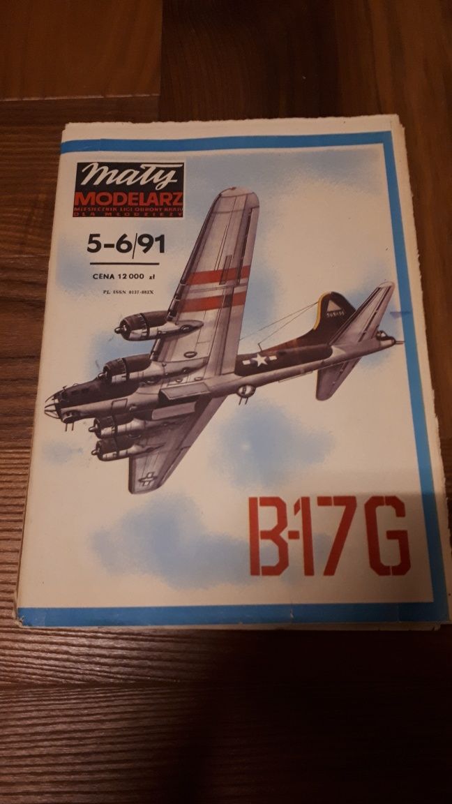 Mały Modelarz 5-6/91 - samolot bombowy Boeing B-17G "Flying Fortress"