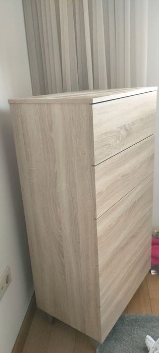 Cómoda/Camiseiro com 5 gavetas em carvalho