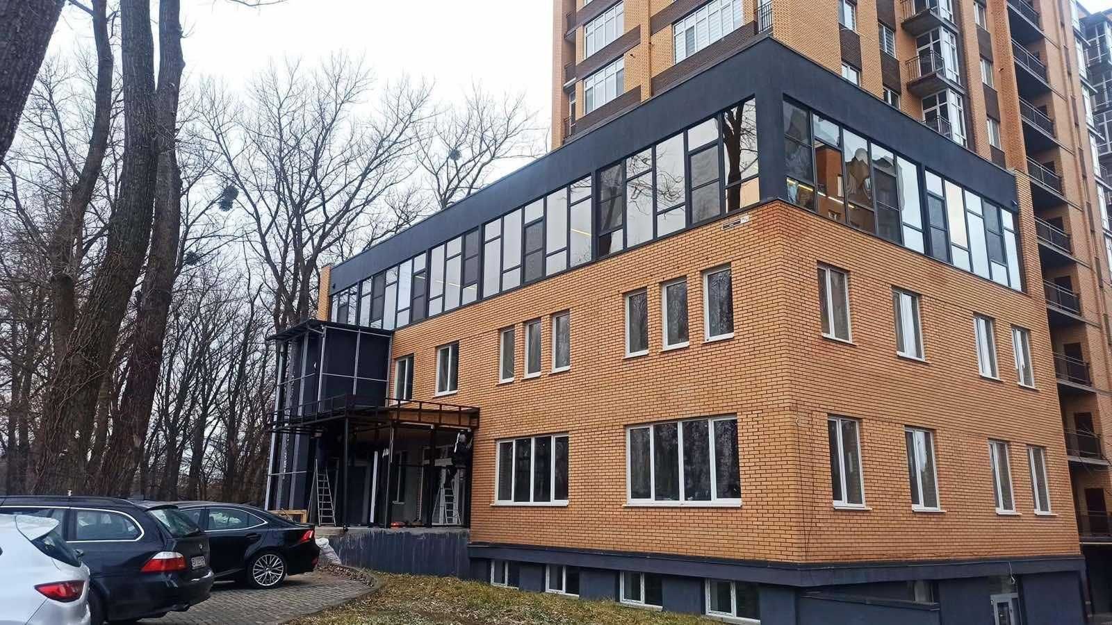 Хороша  1кімнатна квартира Виставка, ЖК Статус Парк.