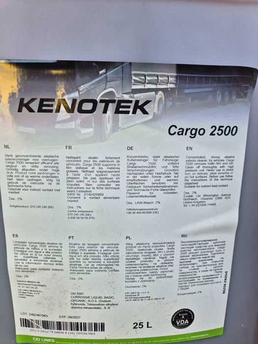 Pianowy środek do mycia pojazdów - Cargo 2500 Kenotek.