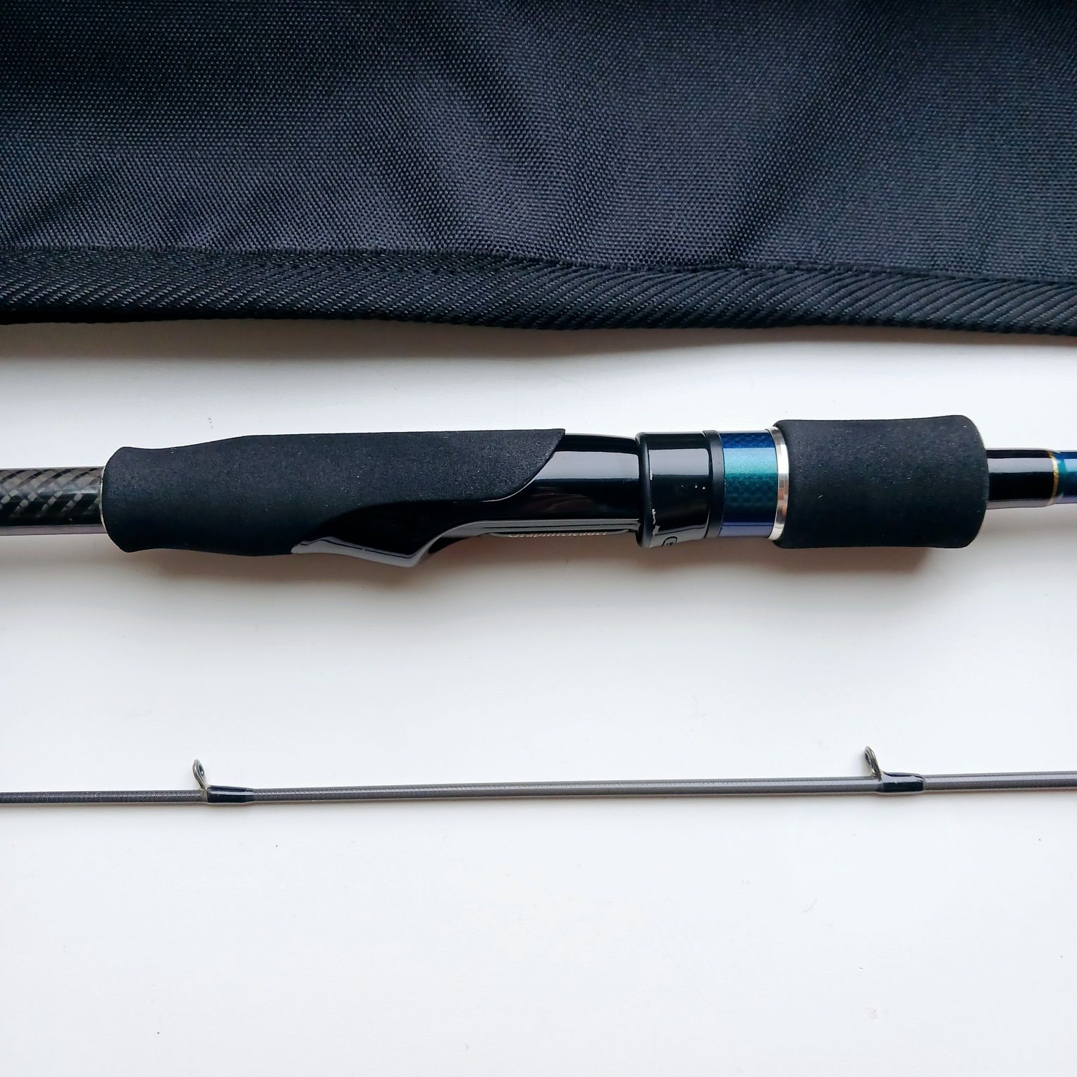 Спінінг Graphiteleader Calamaretti nuovo Quattro 862M-T