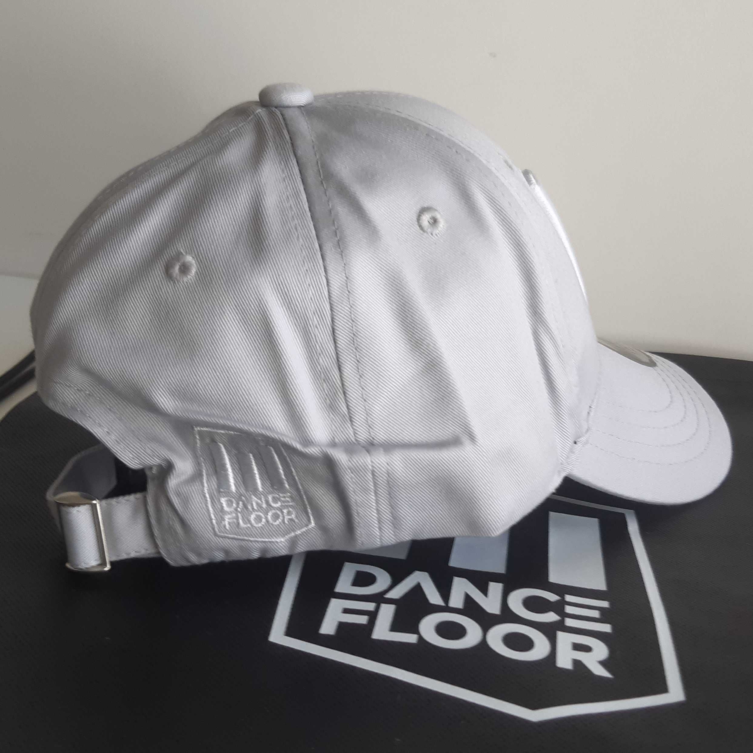 Boné Chapéu Cap Cinza Branco + Saco Mochila Novos Dance Floor