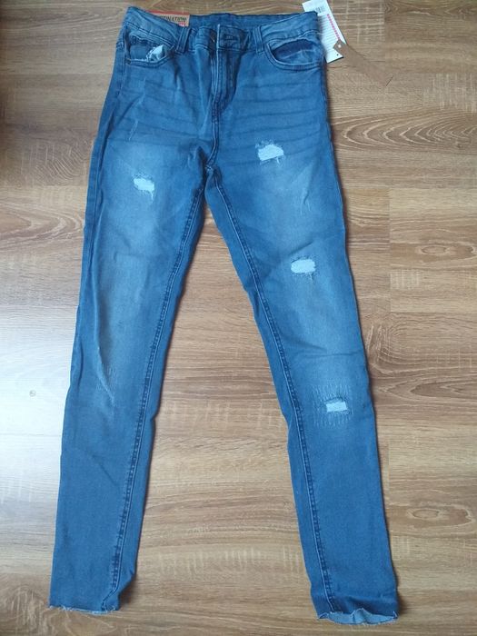 Spodnie dziewczęce nowe r. 164