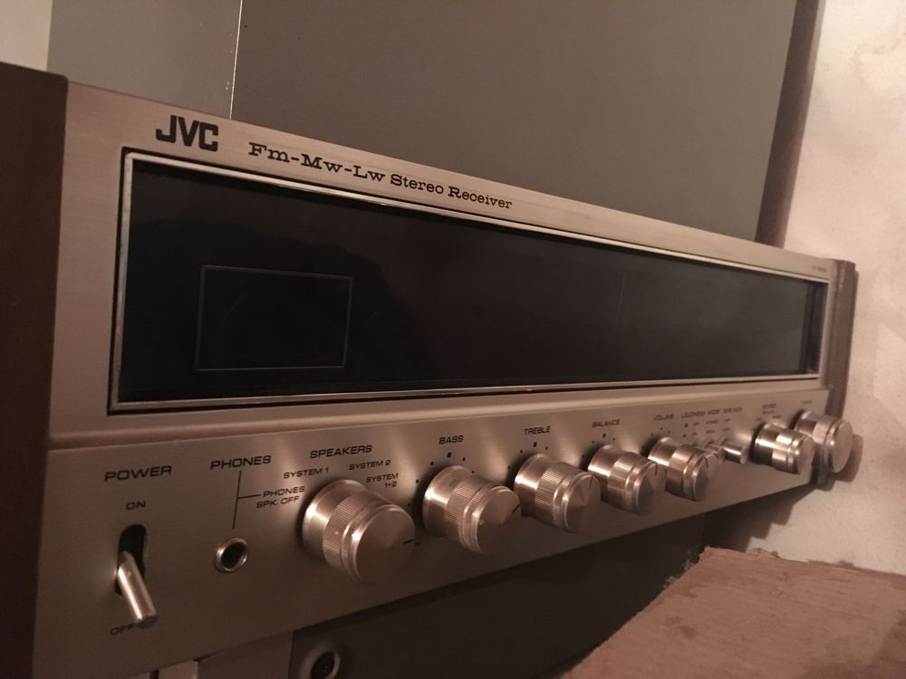 Vendo amplificador JVC VR5505L