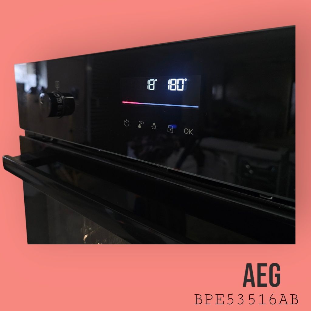 Piekarnik AEG BPE53516AB z pyrolizą – SteamBake