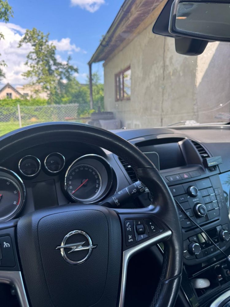 Opel Insignia 2.0 CDTI 163 ps