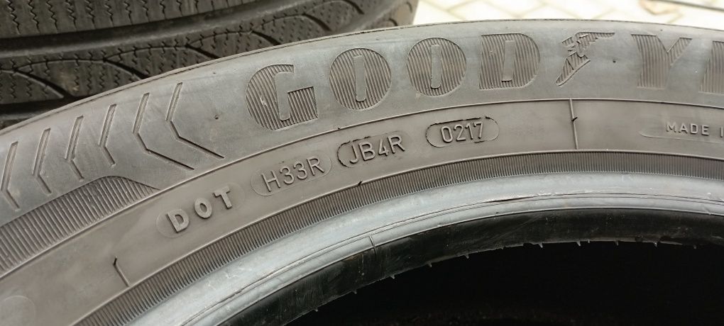 Opony 2szt 215/55/17 Goodyear Efficient Grip Performance