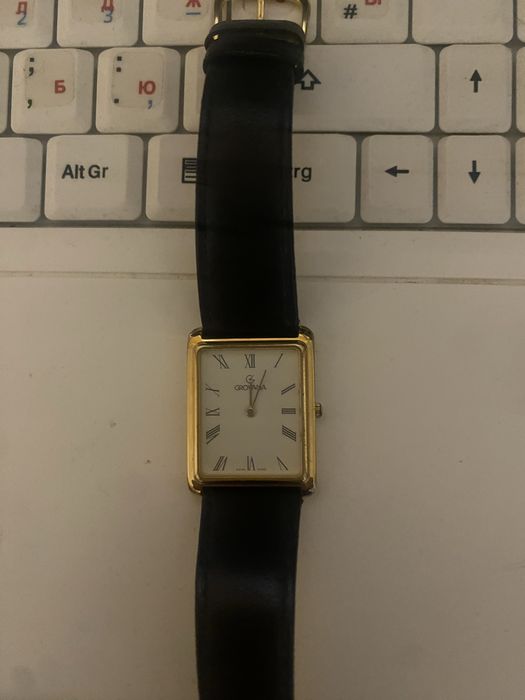 Швецарський годинник Grovana